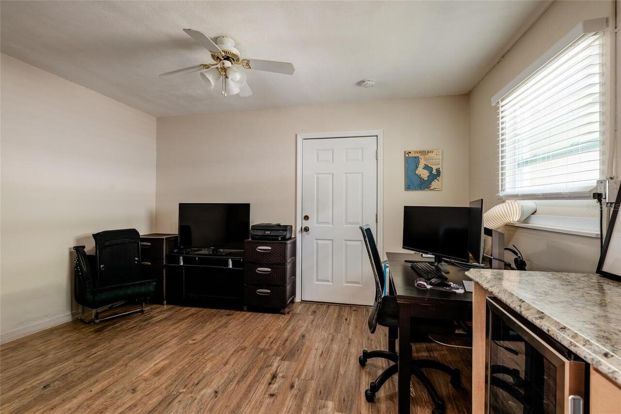Listing Photo 25
