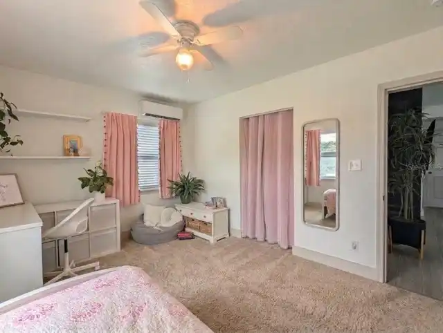 Listing Photo 14