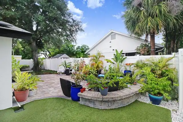 Listing Photo 21