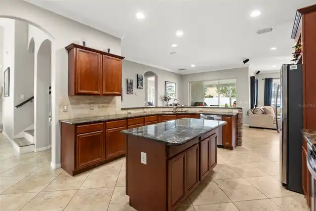 Listing Photo 15