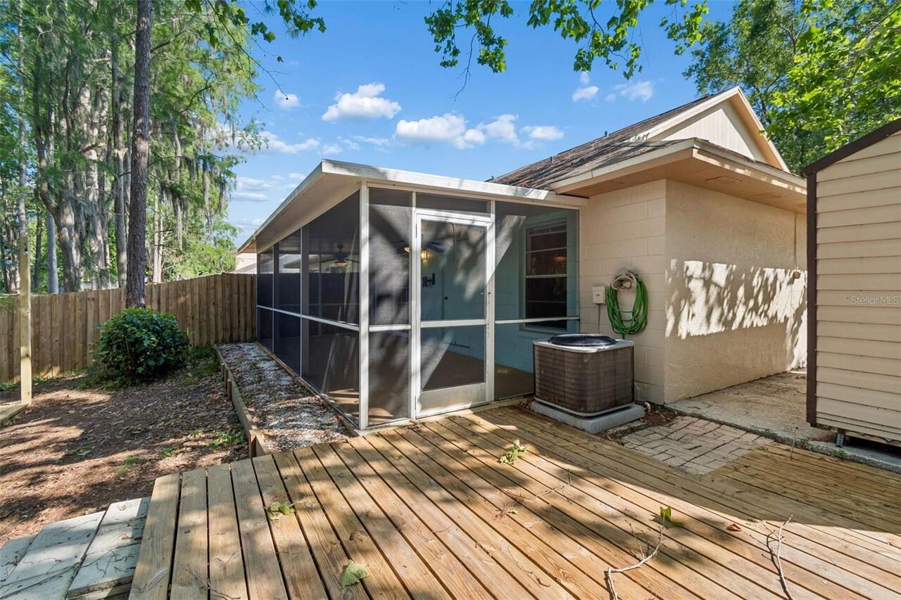 Listing Photo 14