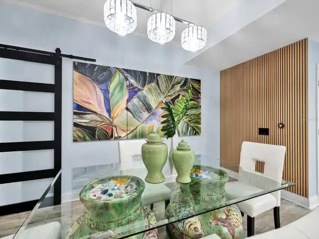 Listing Photo 12