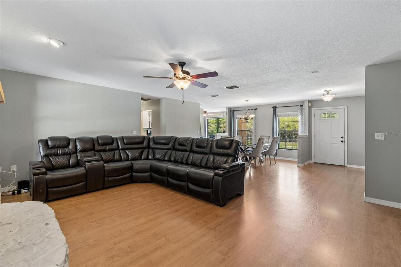 Listing Photo 7