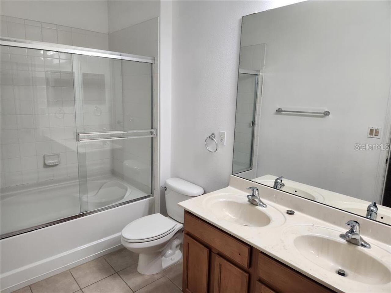 Listing Photo 9