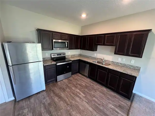 Listing Photo 21