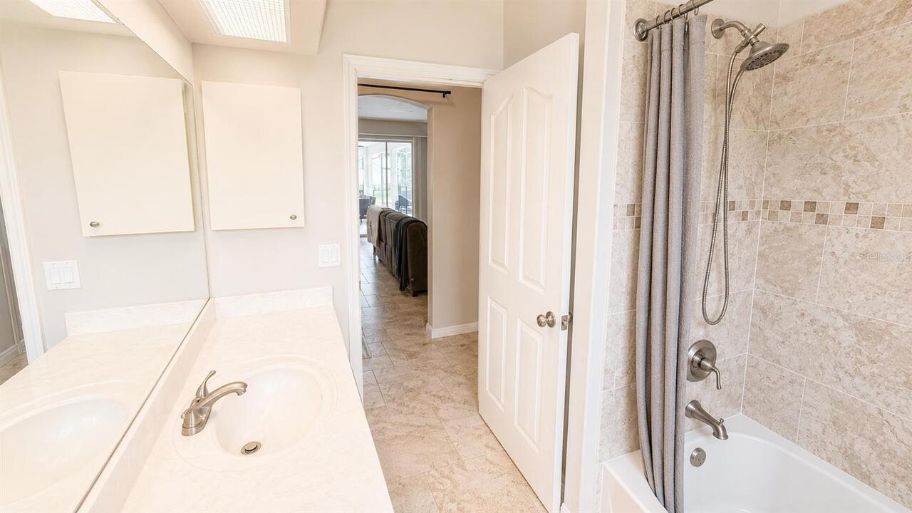 Listing Photo 32