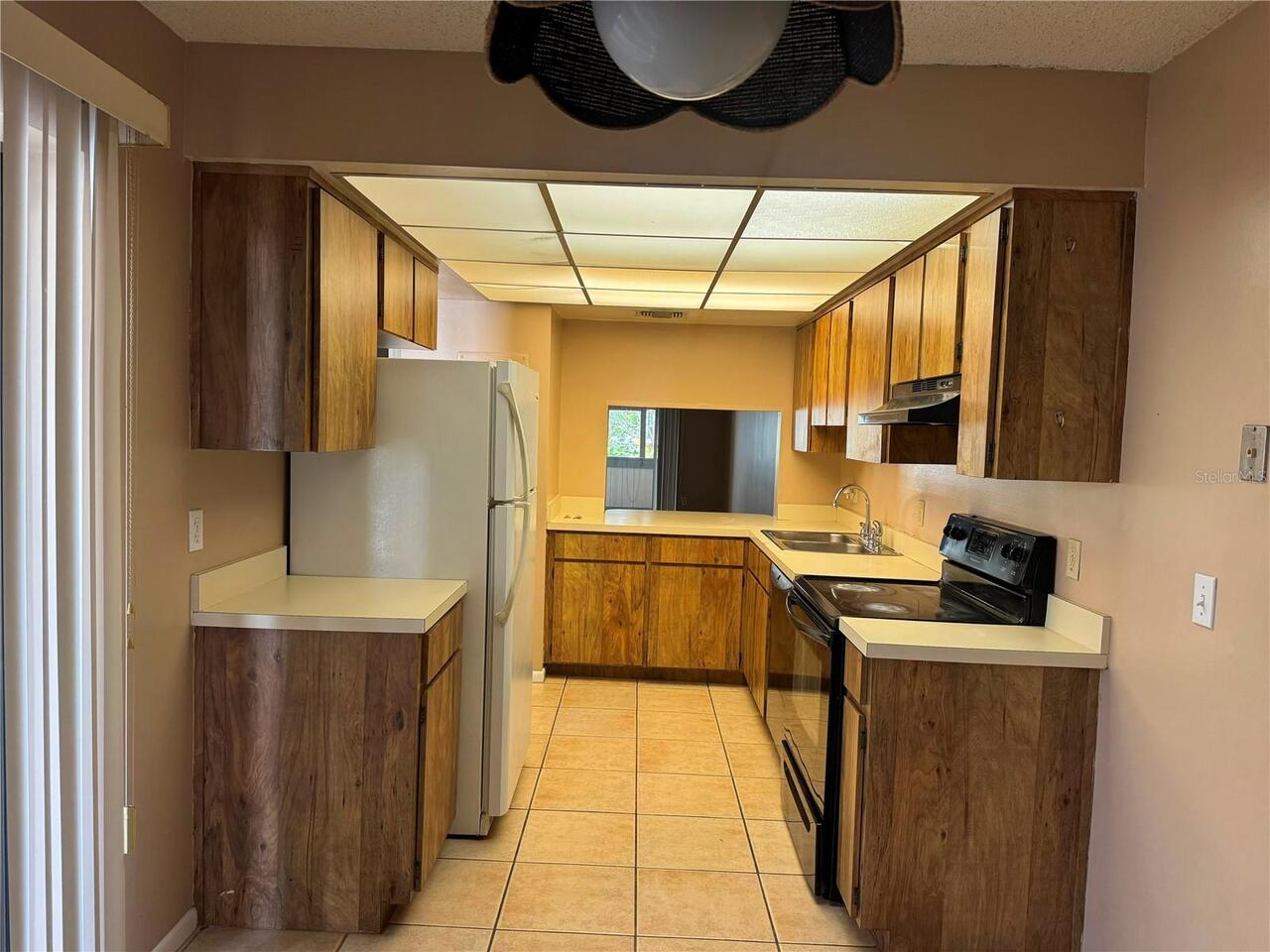 Listing Photo 8