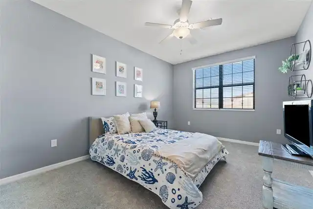 Listing Photo 23