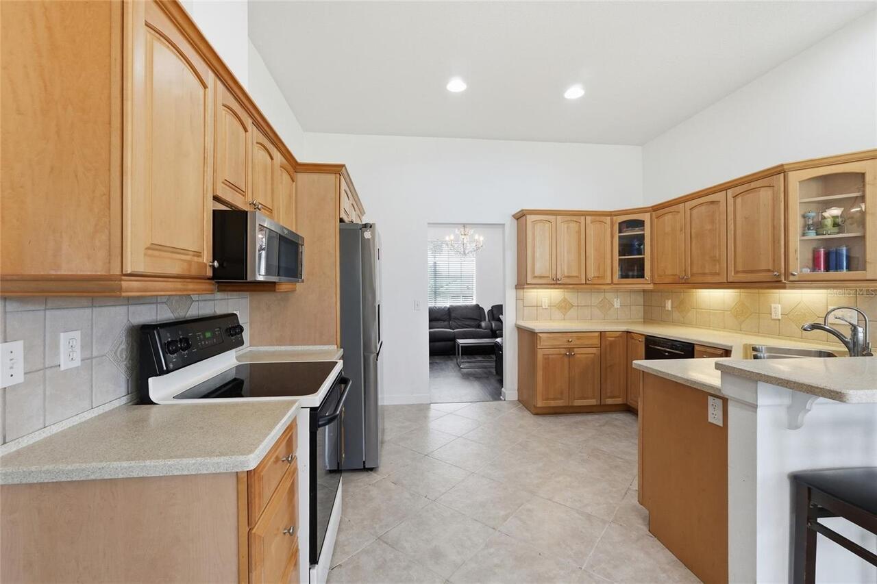 Listing Photo 10