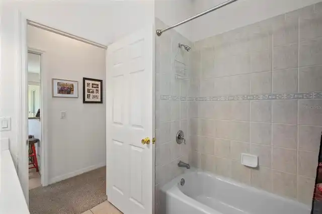 Listing Photo 33