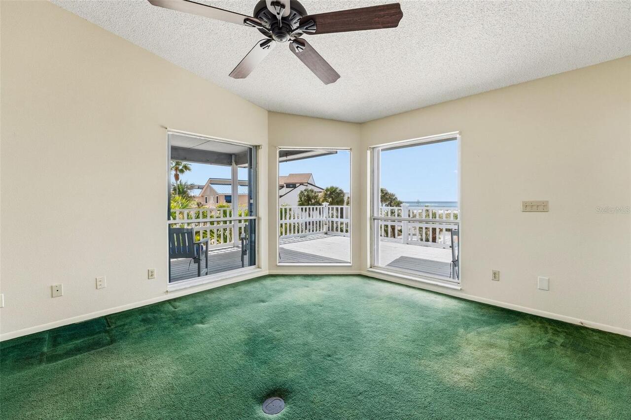Listing Photo 32