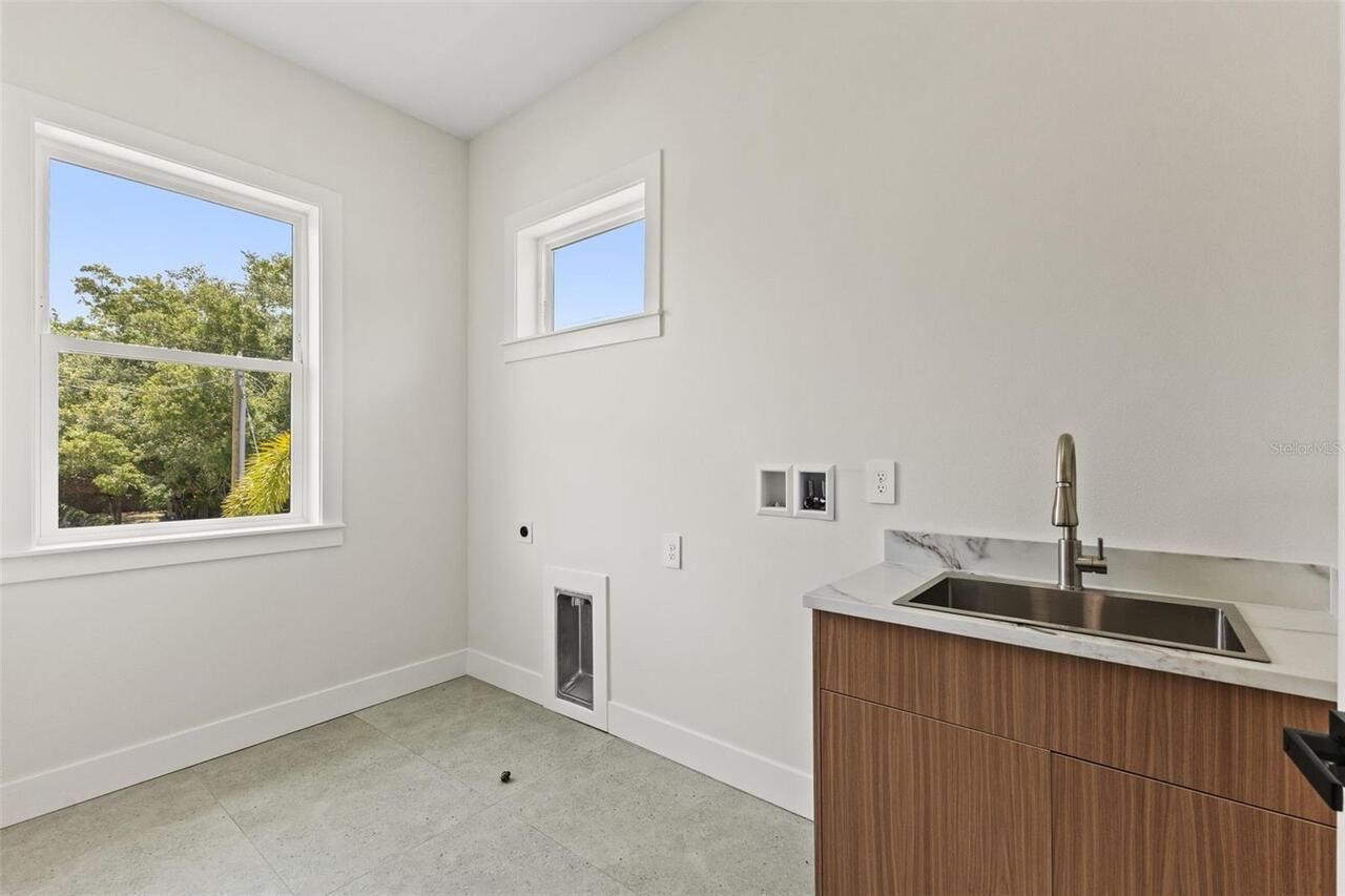 Listing Photo 42