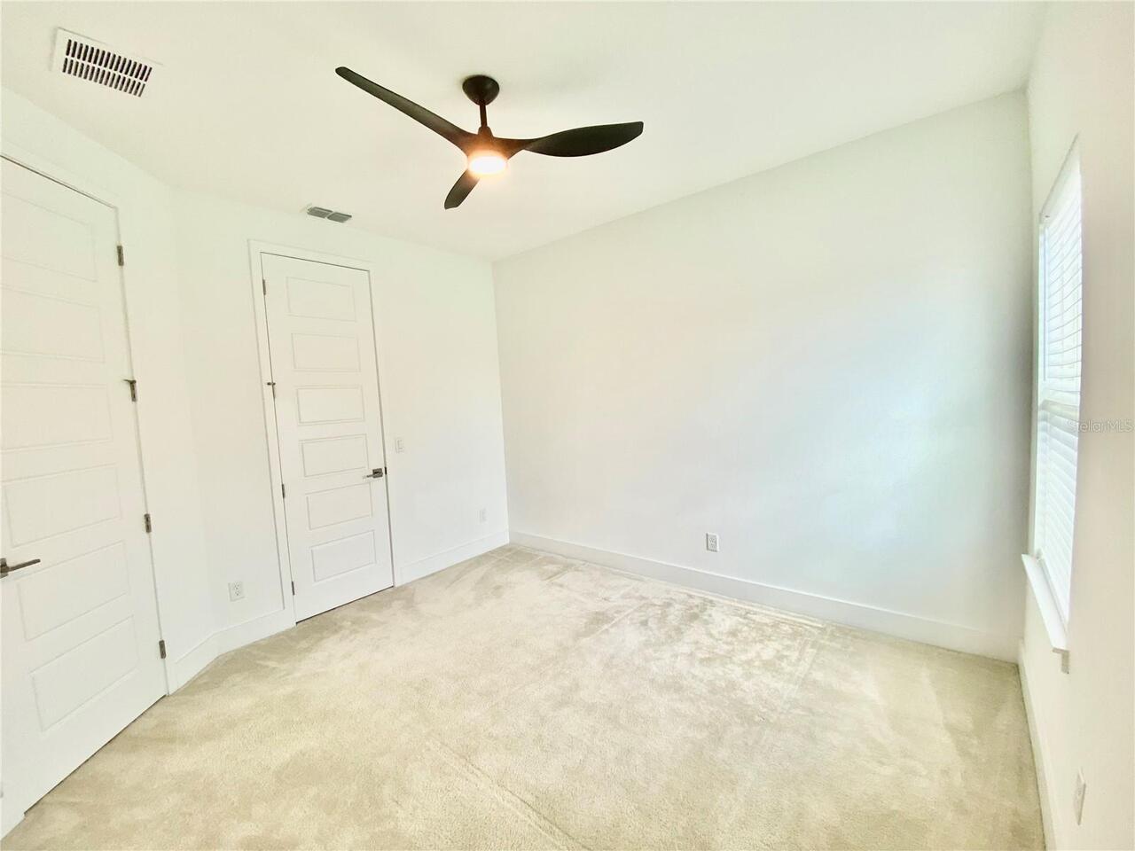 Listing Photo 37