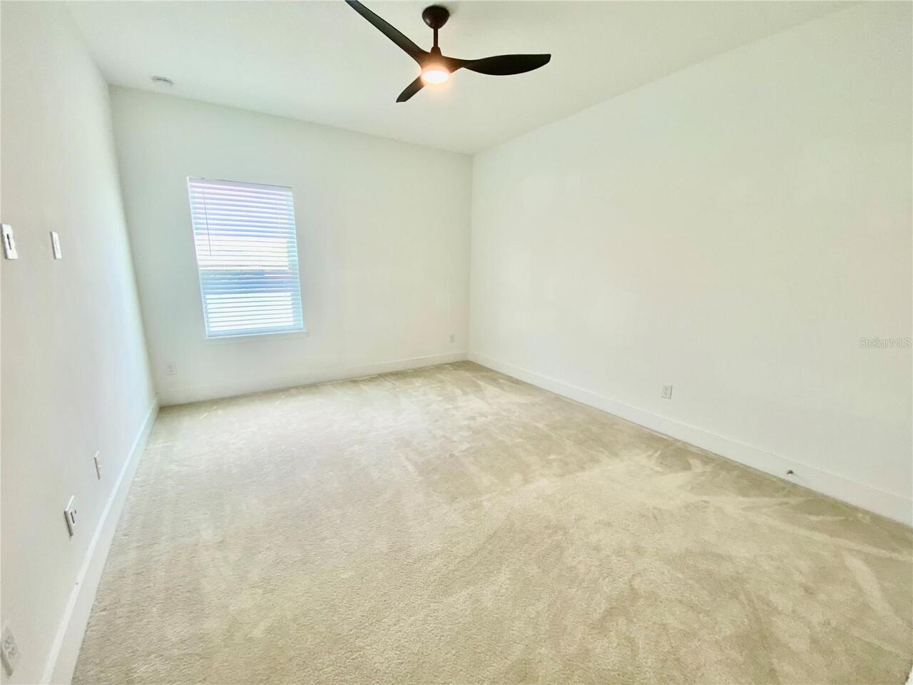 Listing Photo 38