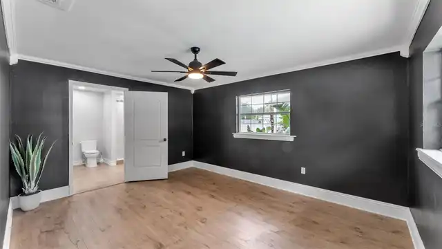 Listing Photo 20