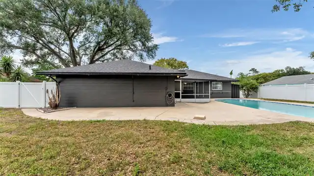 Listing Photo 36