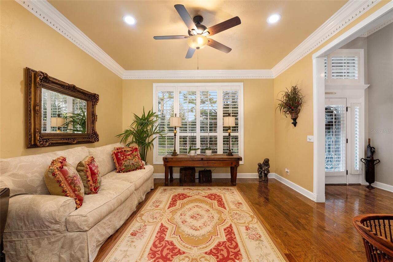 Listing Photo 9