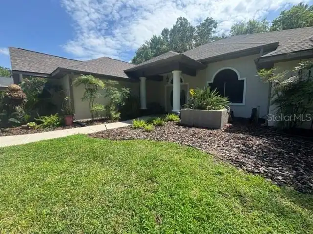 Listing Photo 6