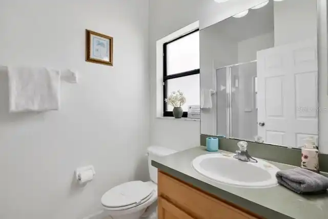 Listing Photo 9