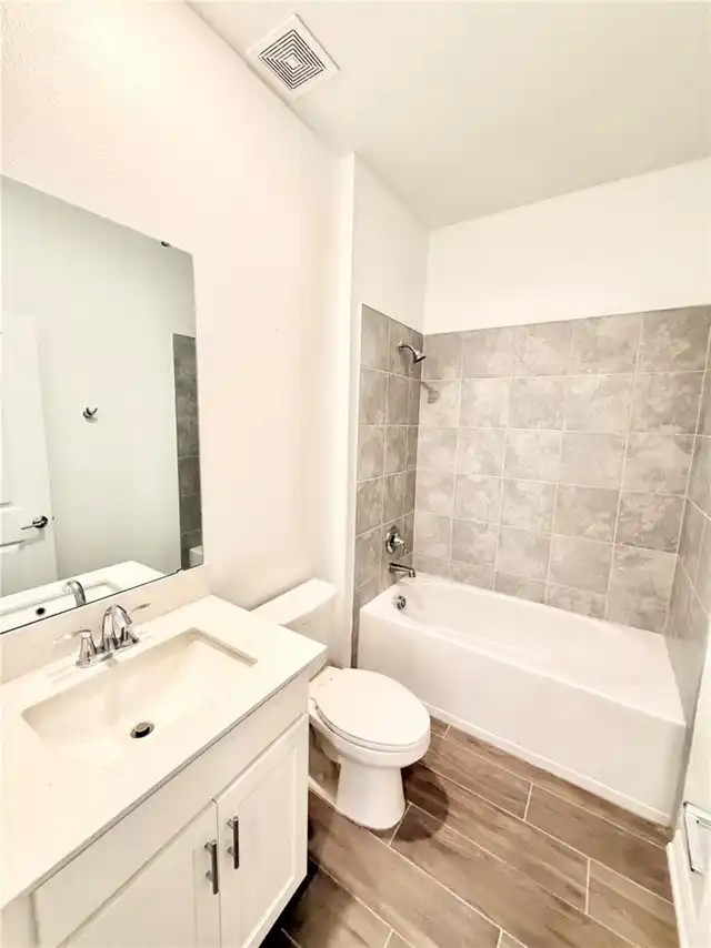 Listing Photo 26