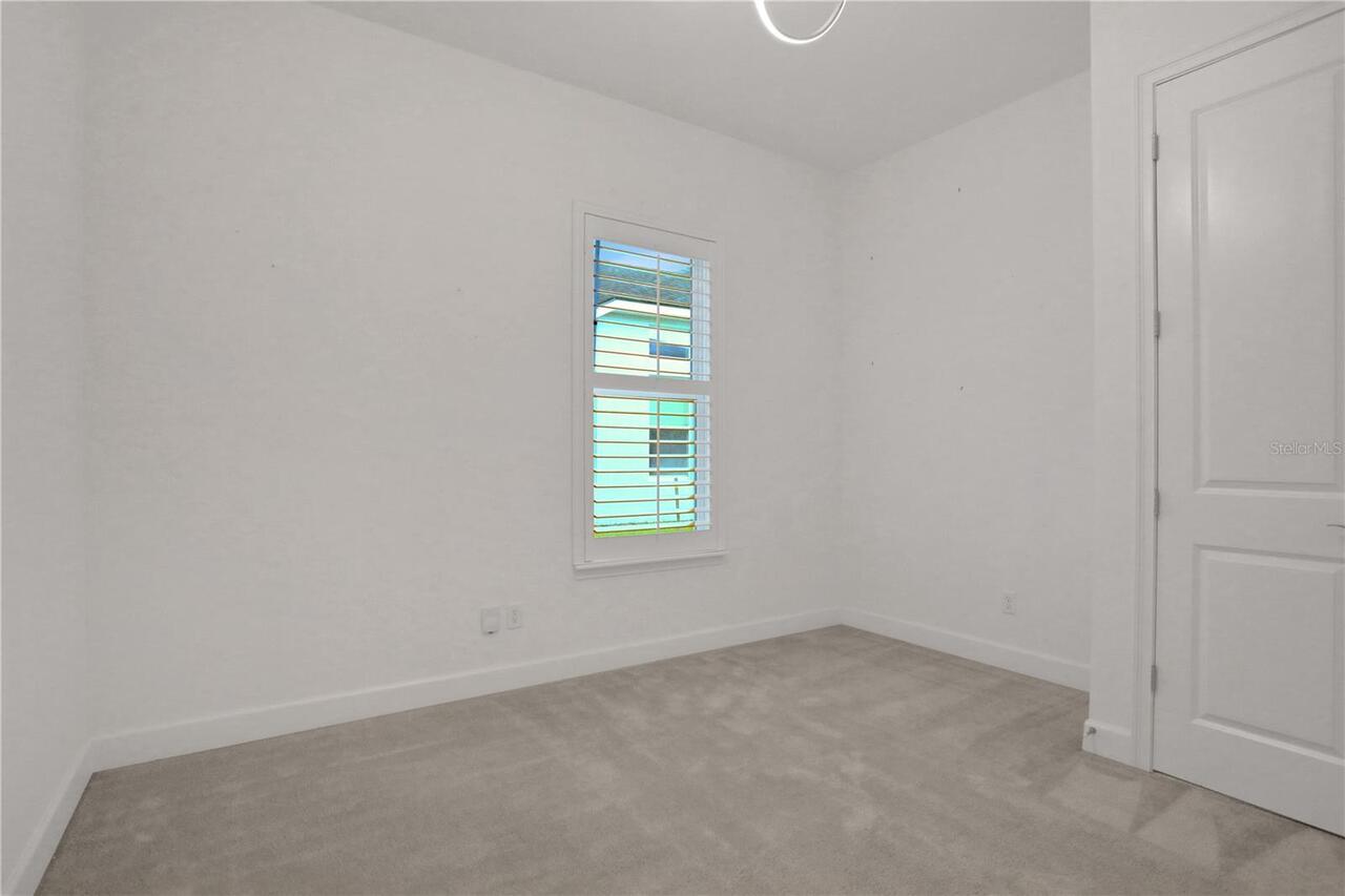 Listing Photo 33