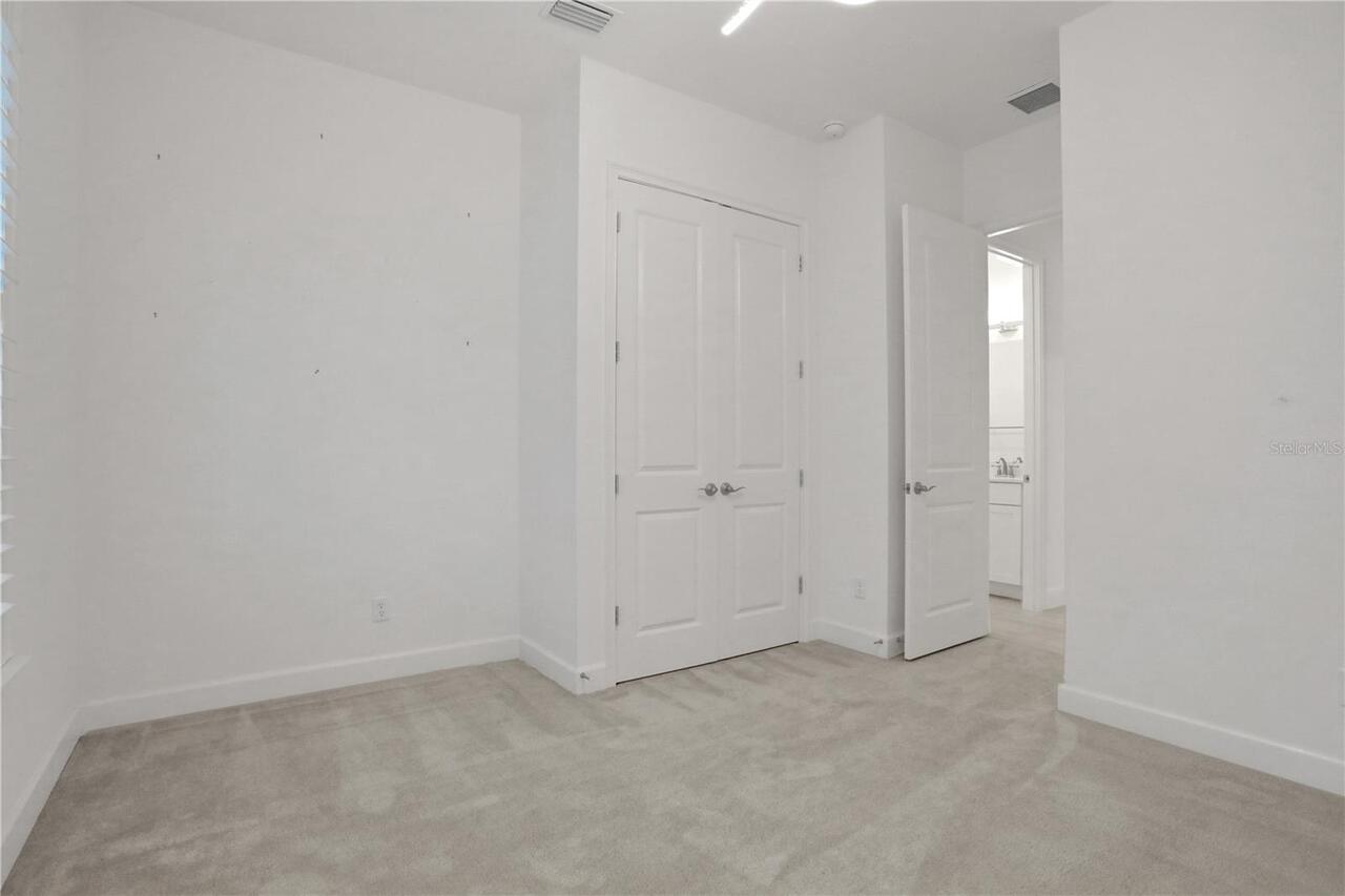 Listing Photo 34