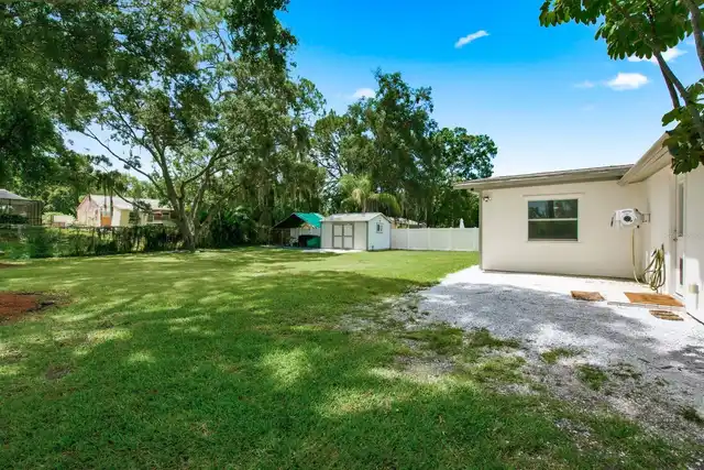 Listing Photo 25