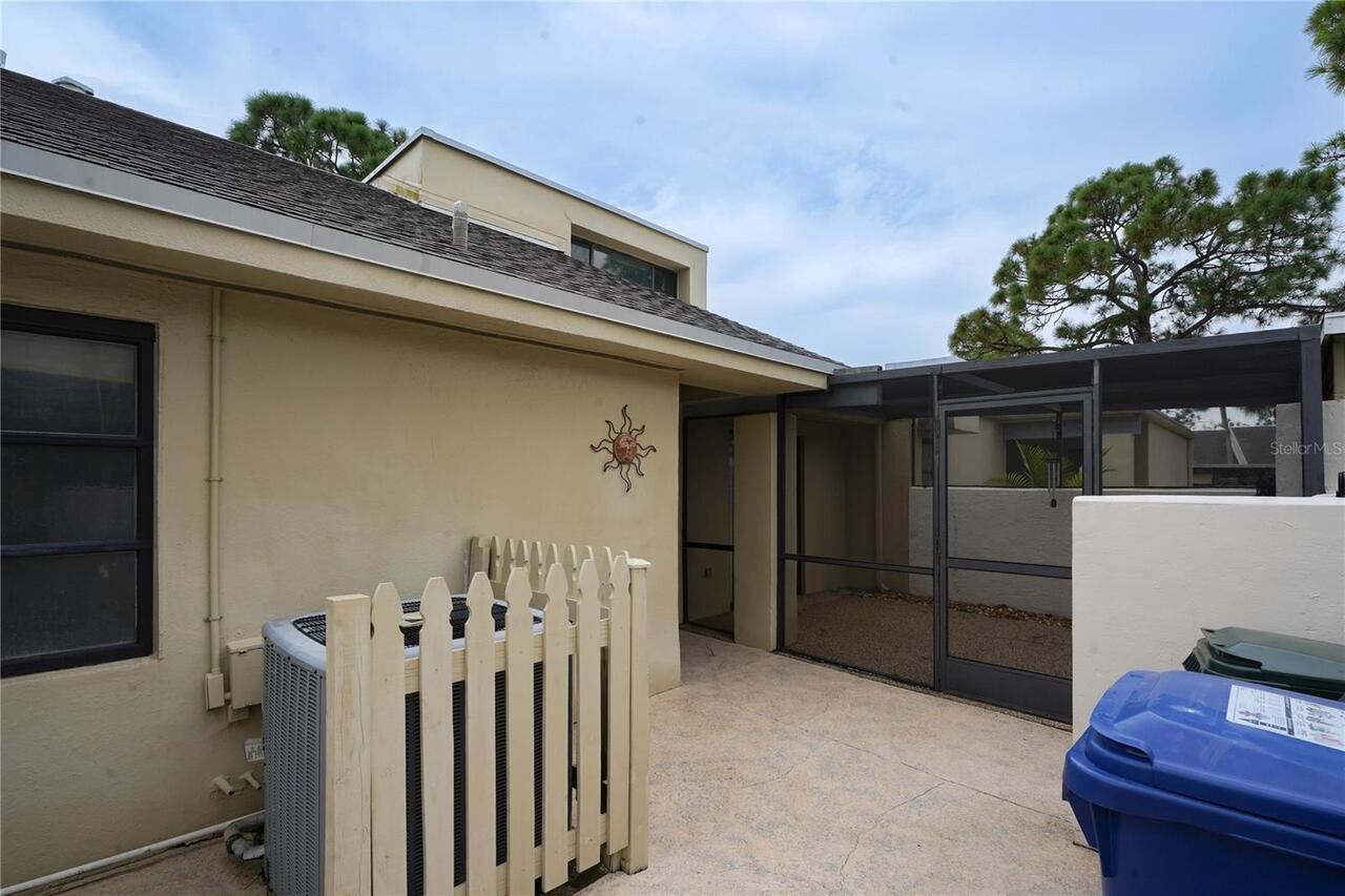 Listing Photo 15