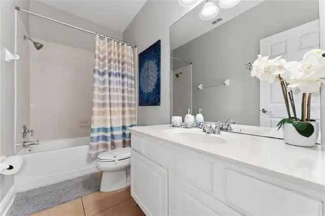 Listing Photo 20