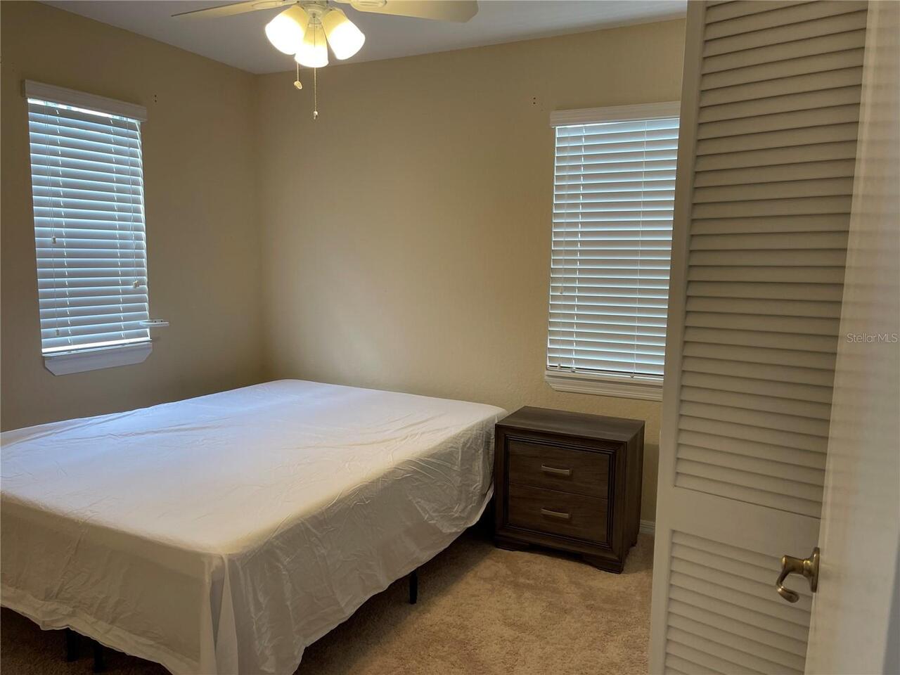 Listing Photo 12