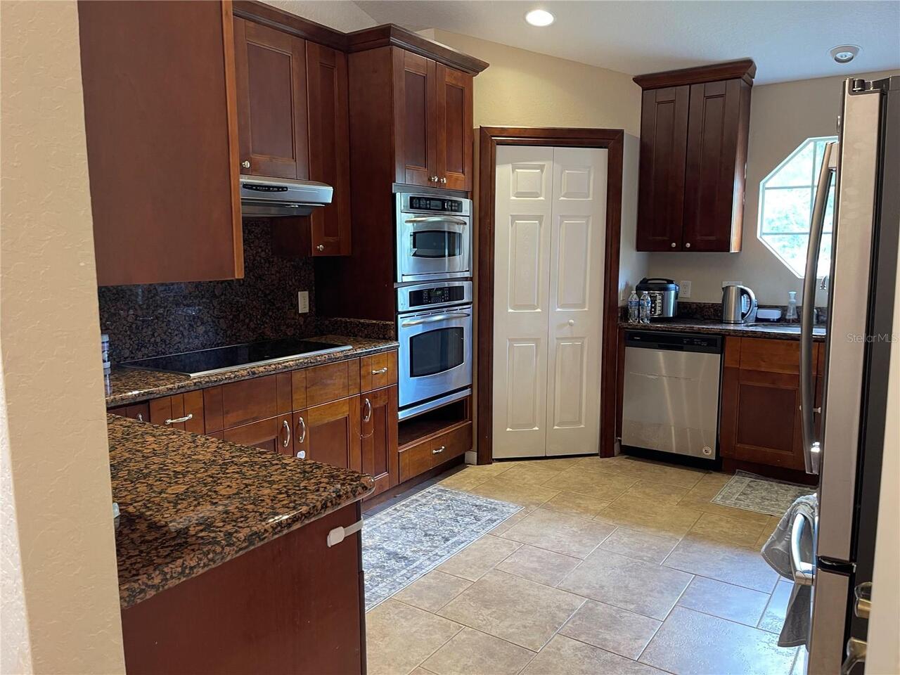 Listing Photo 32