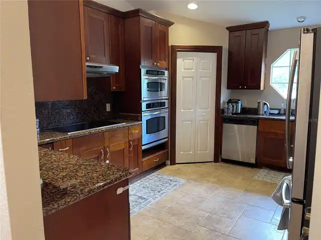 Listing Photo 32