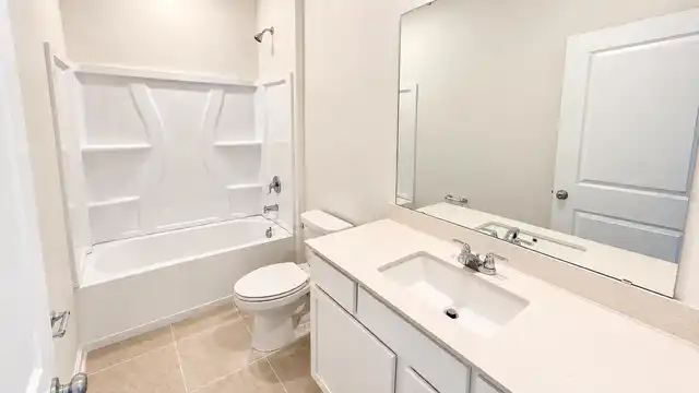 Listing Photo 9