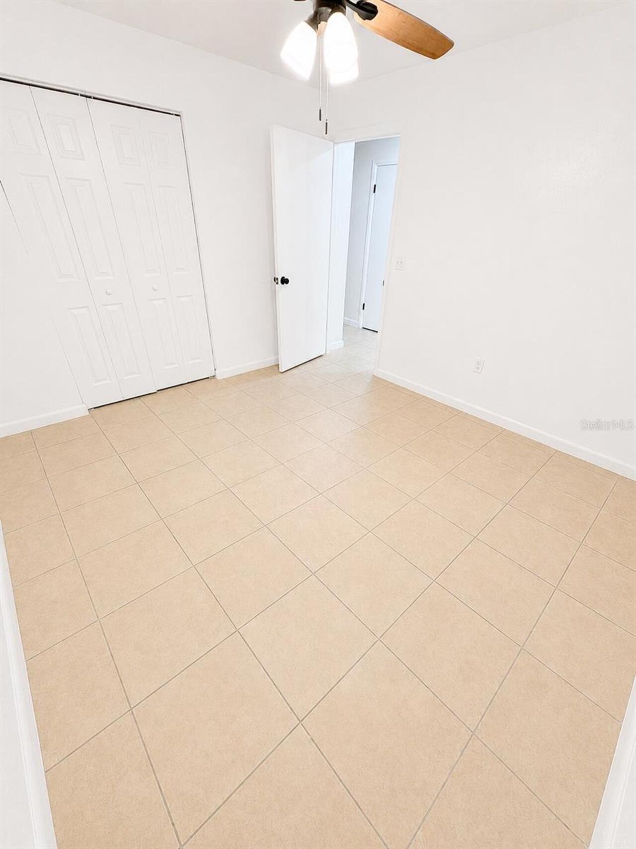 Listing Photo 9