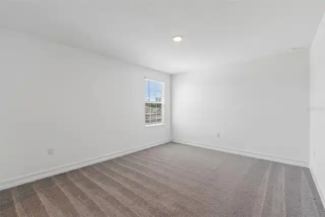 Listing Photo 34