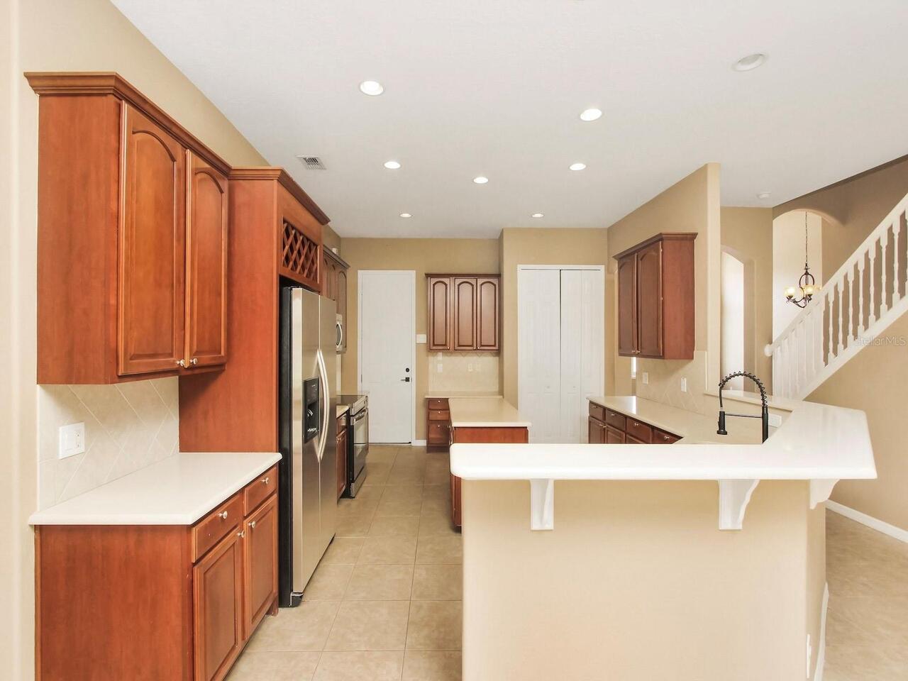Listing Photo 10