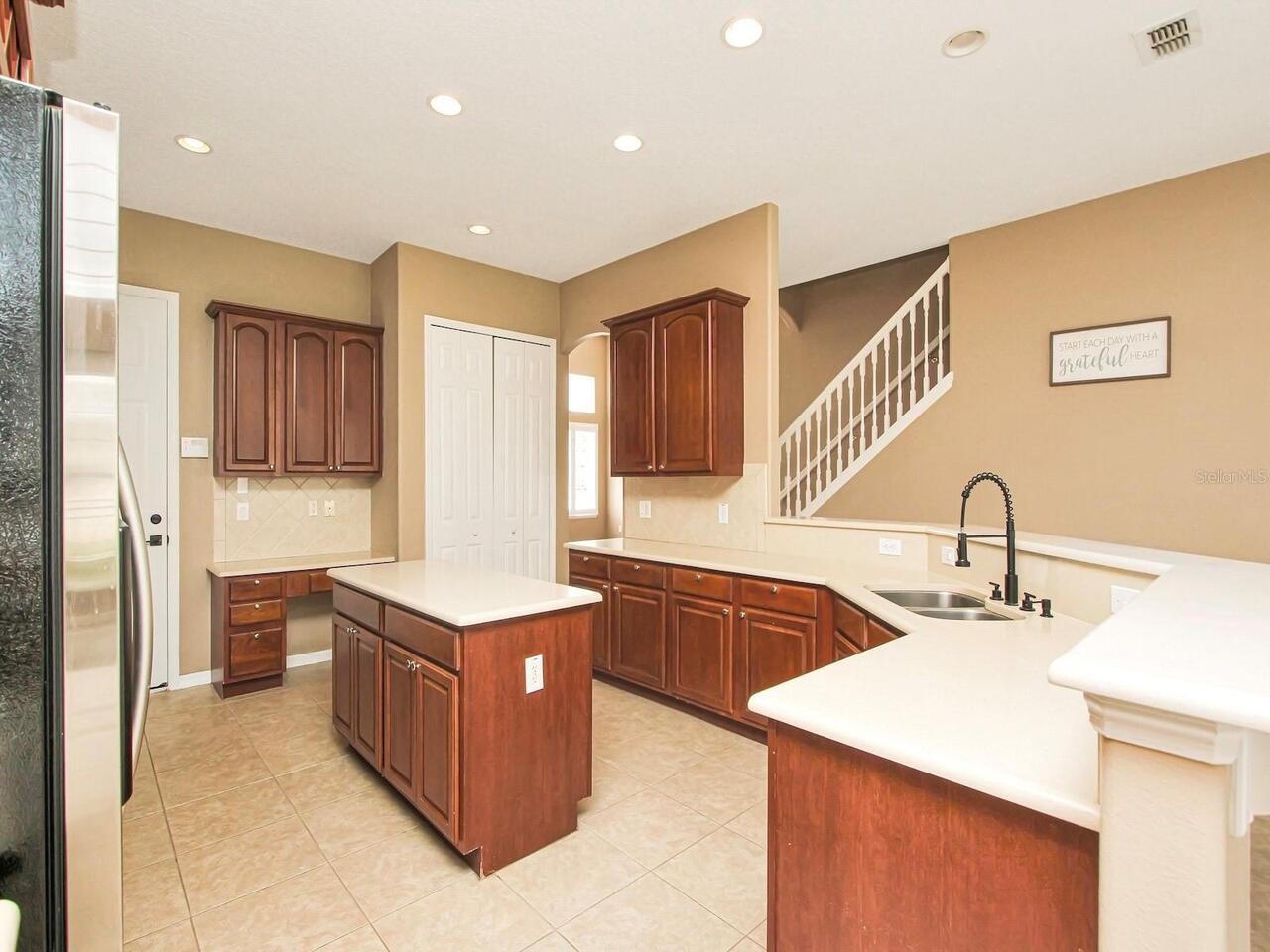 Listing Photo 11