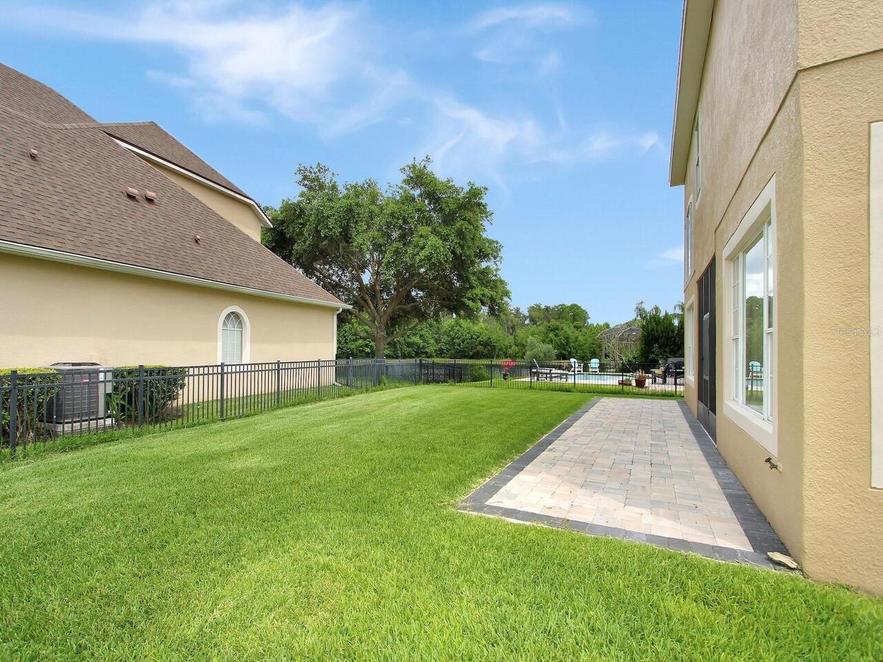 Listing Photo 34