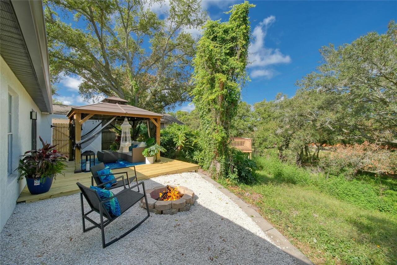 Listing Photo 16