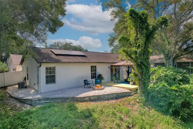 Listing Photo 16