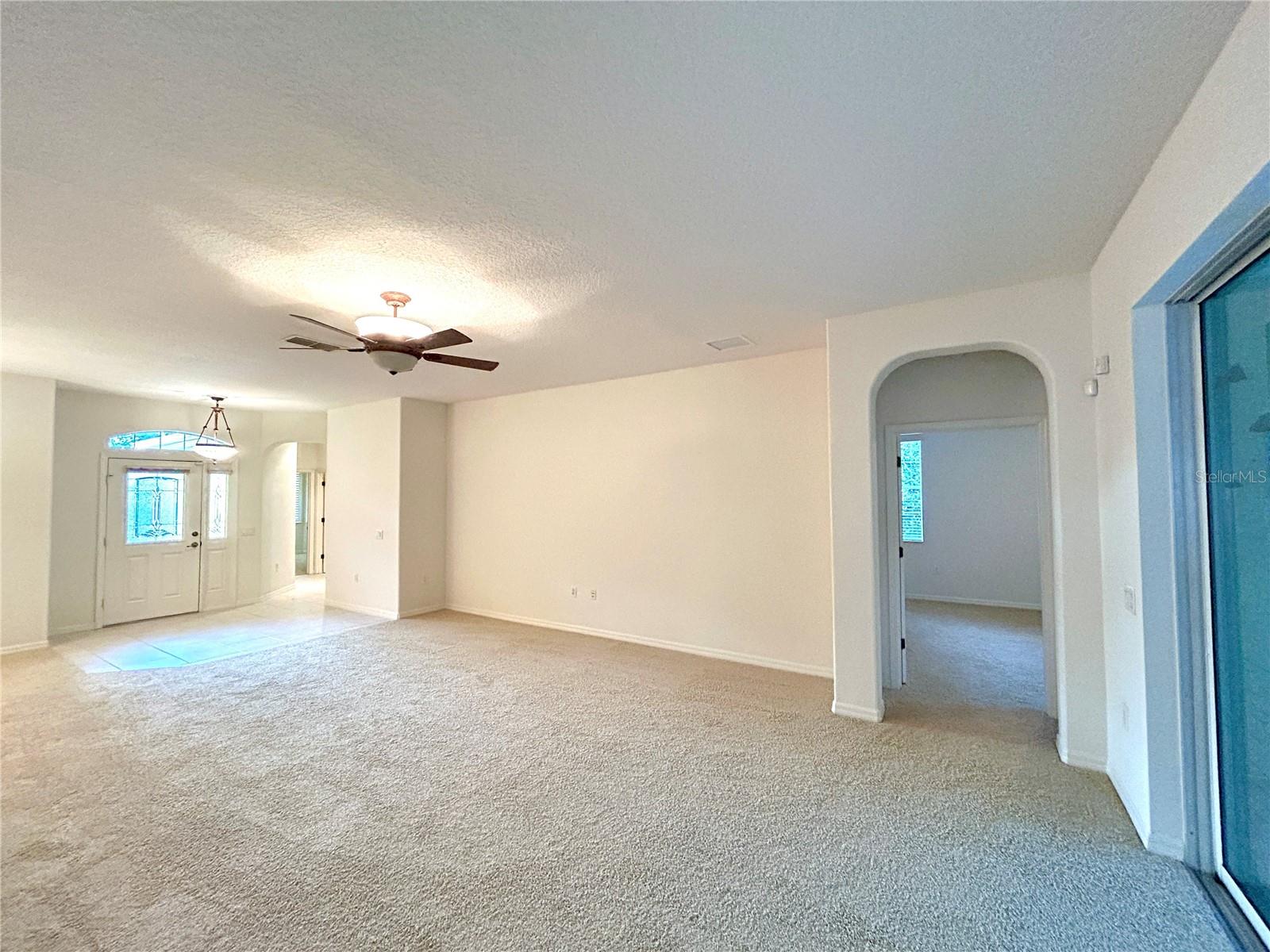 Listing Photo 12