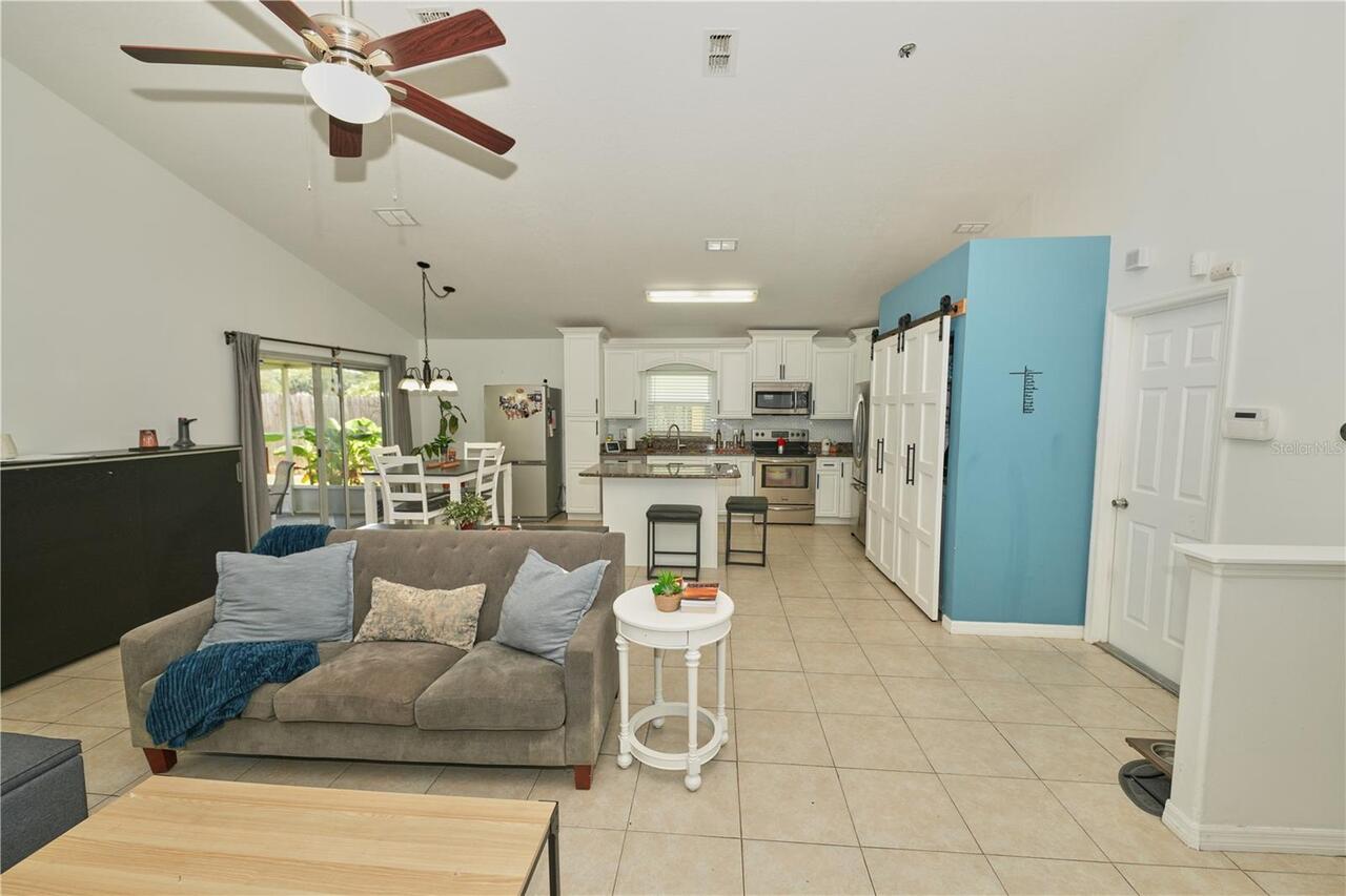Listing Photo 7