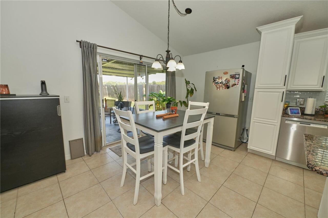 Listing Photo 17