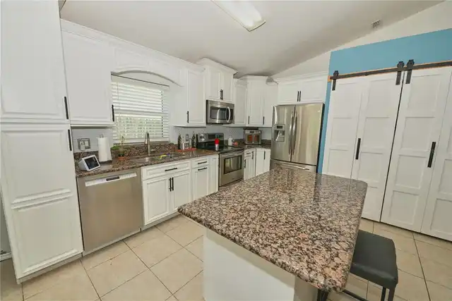 Listing Photo 13