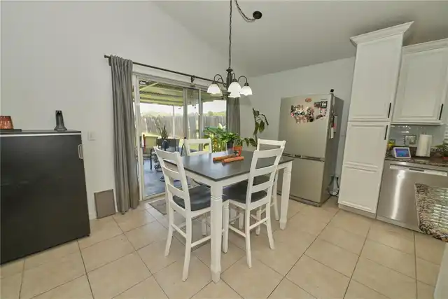 Listing Photo 17