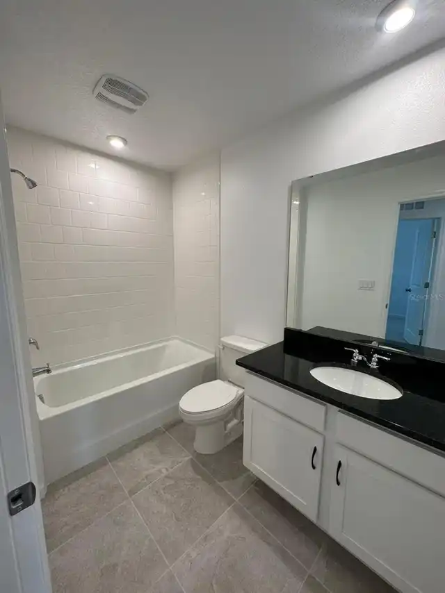 Listing Photo 20