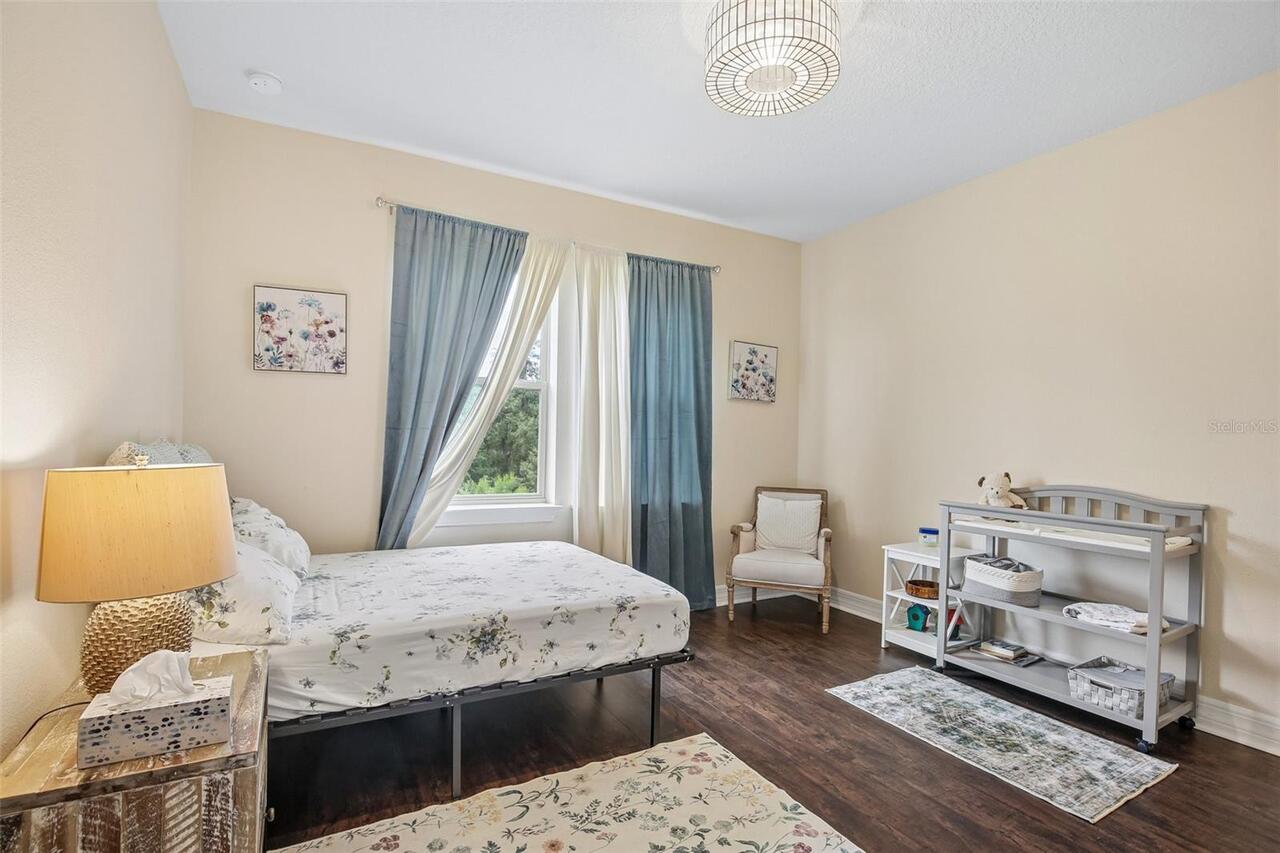 Listing Photo 28