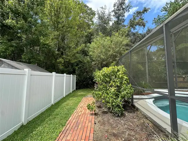 Listing Photo 22