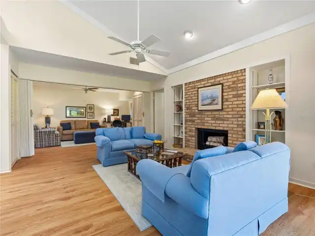 Listing Photo 17