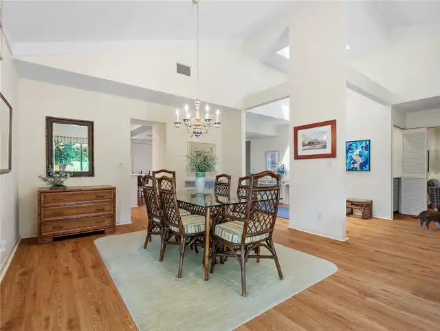 Listing Photo 24